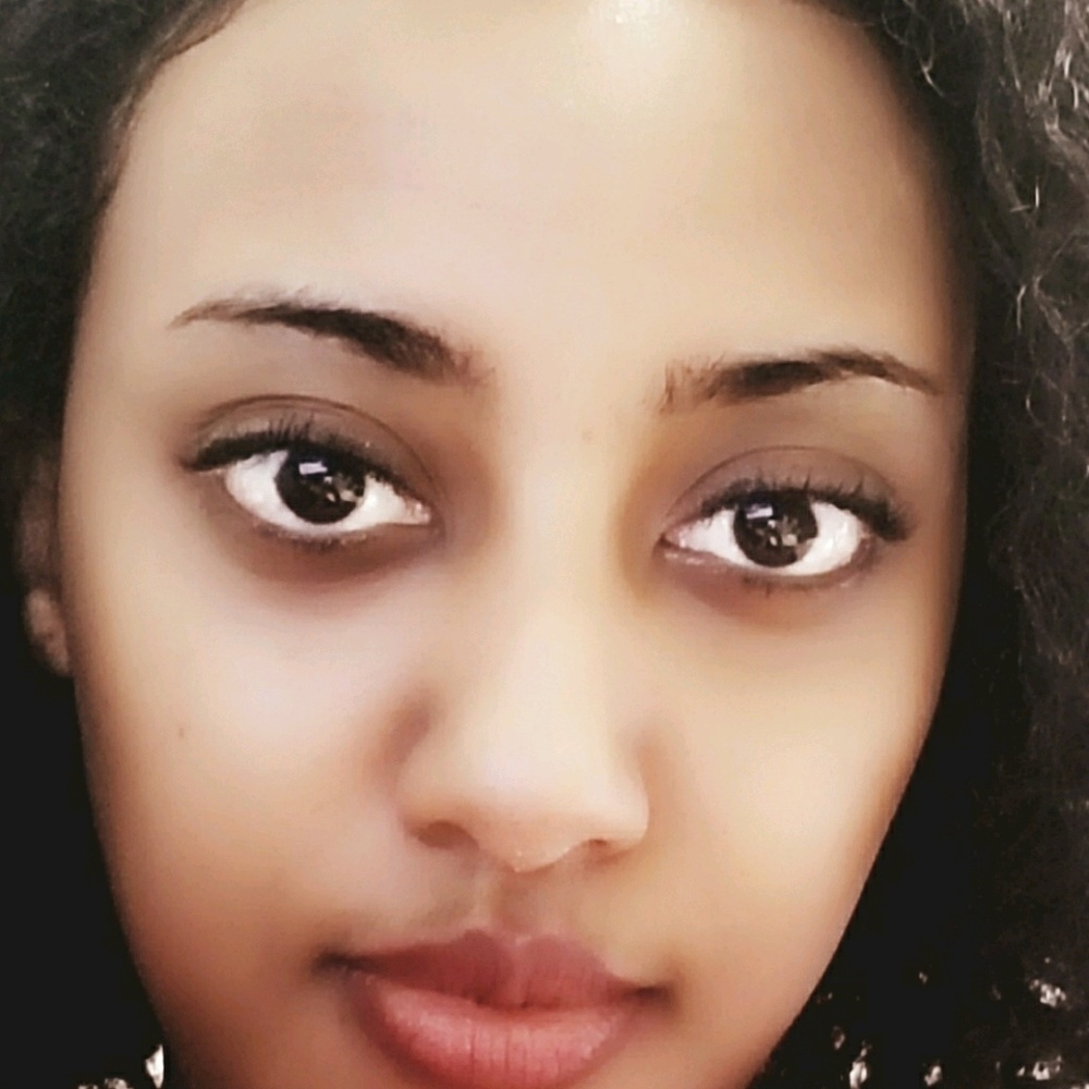 Meet your Posher, Sosina